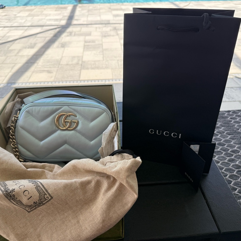 New with Tags Gucci!! Limited Edition Small Marmont Iridescent Blue Bag
